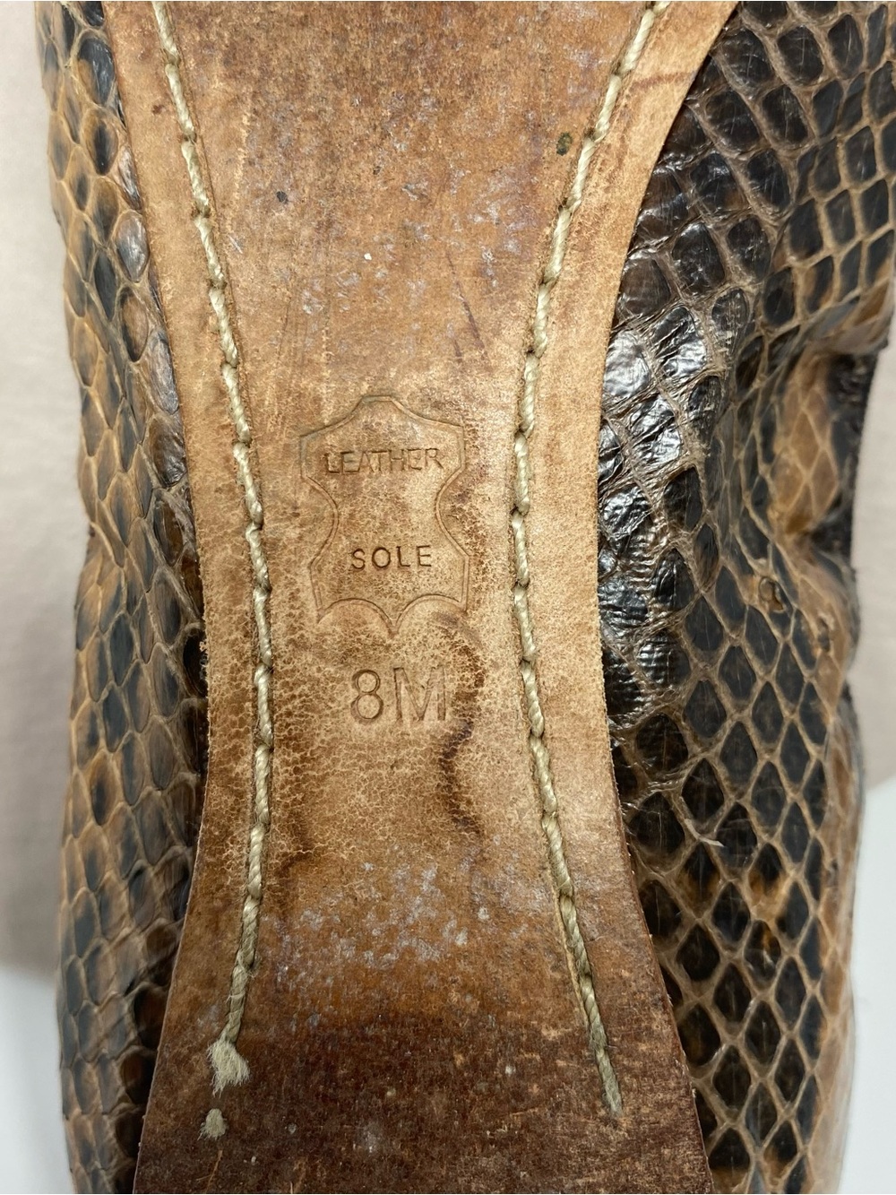 Tory Burch Caroline snake print leather ballet flats gold logo medallion  Sz 8M - Picture 7 of 8